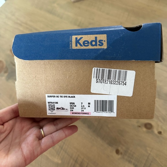 Keds Women's Surfer Tie-Dye Organic Cotton Shoe - Size 7 - Picture 3 of 8